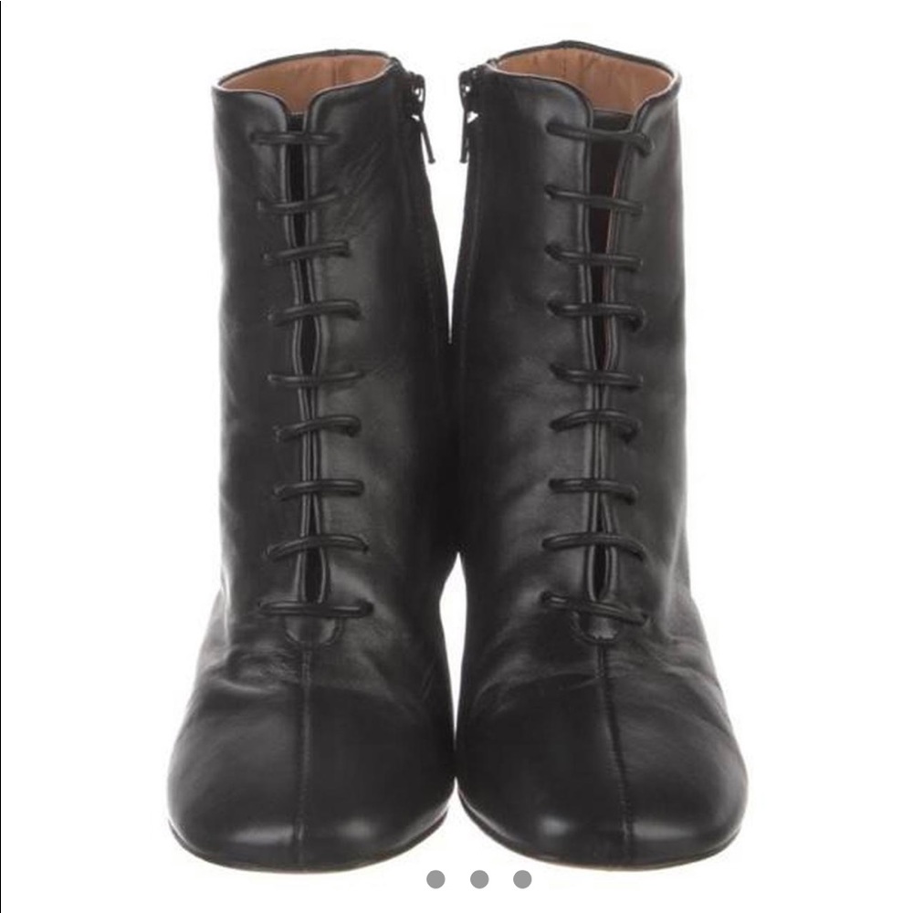 Loq boots